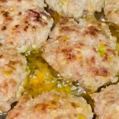 A picture of Chullu kebabs.