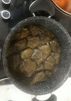 عکسی از دستور دلمه برگ مو