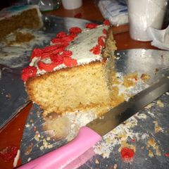 A picture of Lemon cake.