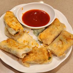 Chicken and Mixed Vegetables Spring Roll A picture of Chicken and Mixed Vegetables Spring Roll.