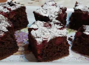 Csokis - meggyes gyors süti 🍒🍫 recept fotója