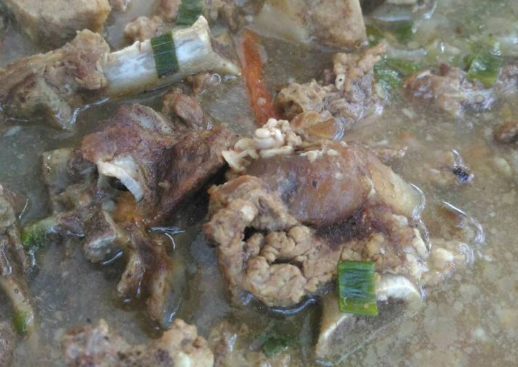 Sop tulang sapi simpel bumbu seadanya gak ribet enaaak 👍😋