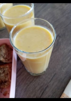 عکسی از دستور شیک انبه و موز