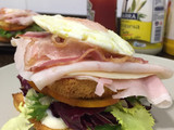 Sandwich club