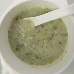 รูปของ Mpasi 4 Bintang "Bubur Udang Tofu Brokoli Pakcoy"