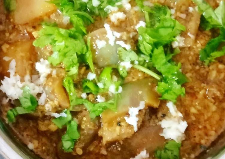 Saturday Fresh Brinjal Potato Masala curry