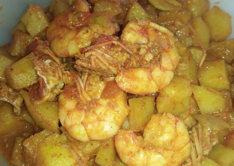 Balado kentang udang