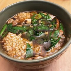 A picture of Nan's Sizzling Rice Soup.