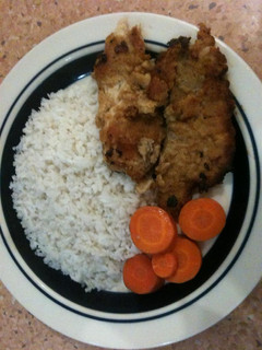 Una foto de Filetes de pescado empanado con crema