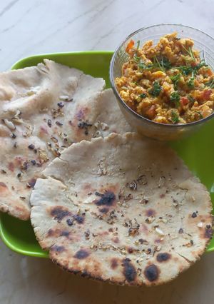 A picture of Sorghum Flour Butter Garlic Roti.