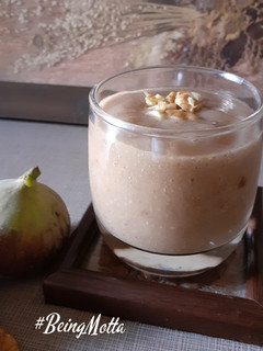 A picture of Fresh Fig Smoothie.