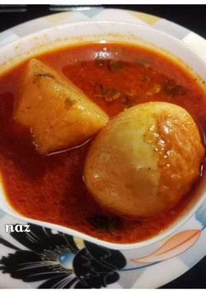 A picture of Anday Aloo Ka Salan.