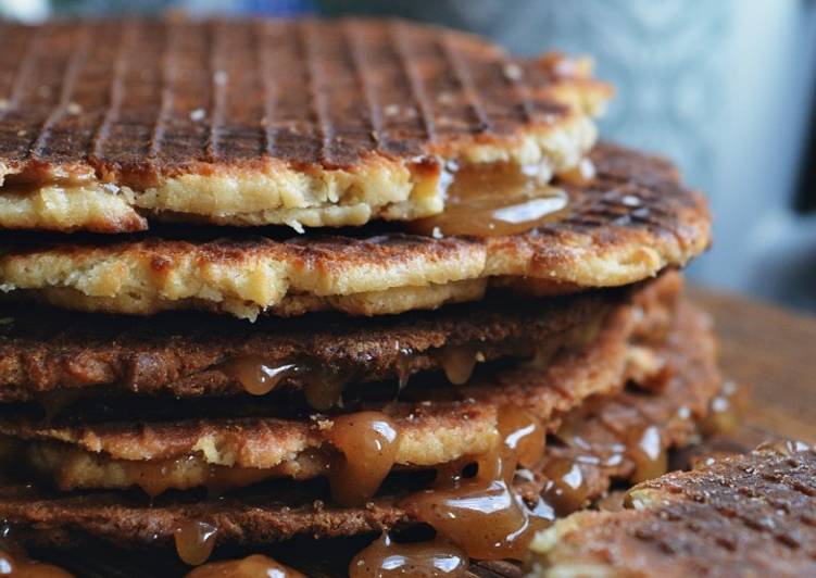 Przepis Na Domowe Stroopwafels Czyli Holenderskie Wafle Z Syropem Autorstwa Justyna Opasinska Cookpad Przepisy