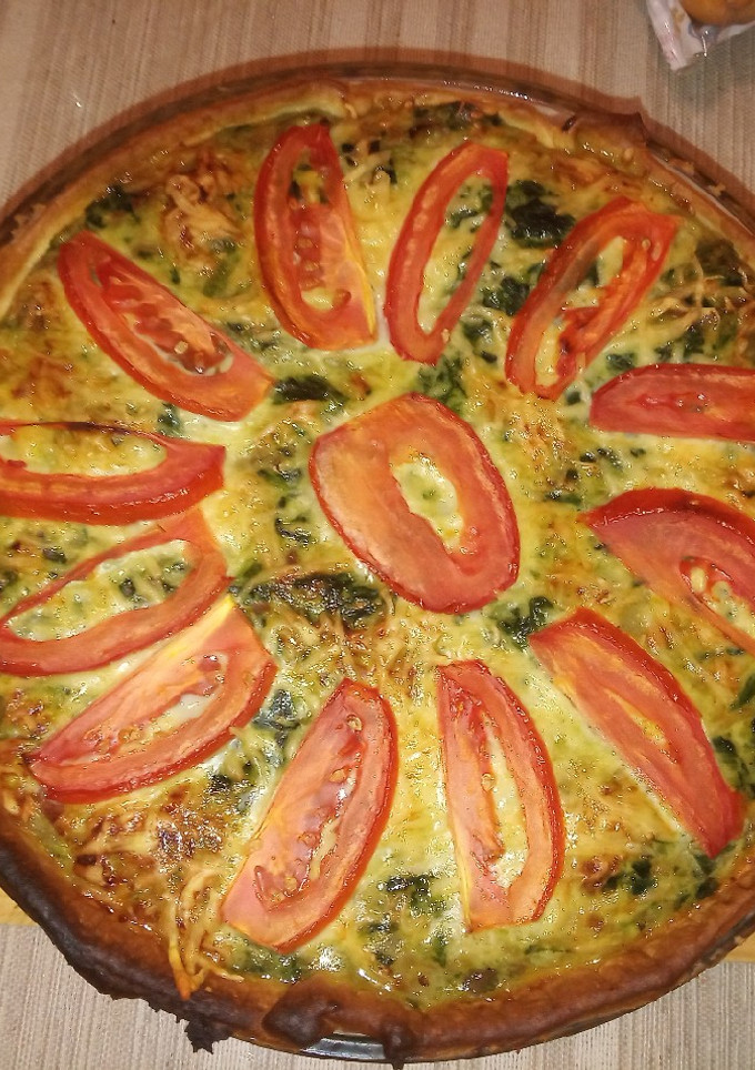 Una foto de ~ Quiche de verduras con jamón de York ~