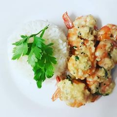 A picture of Garlic Prawns.