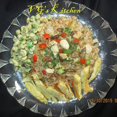 A picture of ARROZ CHAUFA De POLLO -- Peruvian Chicken Fried Rice.