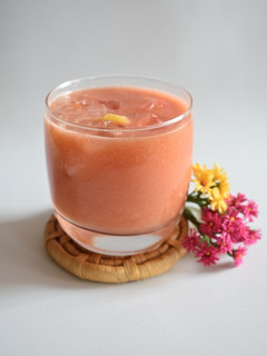 Una foto de Smoothie de sandía y piña