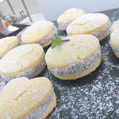 Una foto de Alfajores de maizena