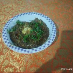 A picture of Egg drop pepper curry.