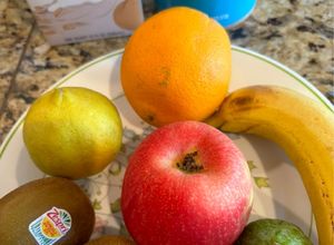Hình của món Sữa yến mạch trái cây (oatmeal mixed with fruit).