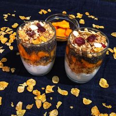 A picture of Crunchy Mango Parfait.