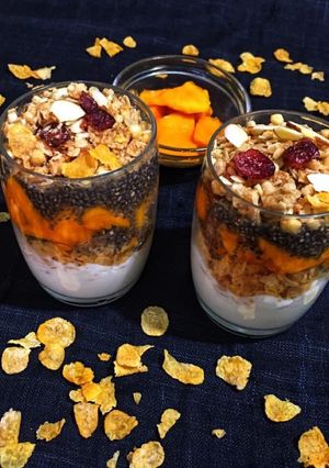 A picture of Crunchy Mango Parfait.