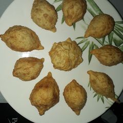 A picture of Gujiya.