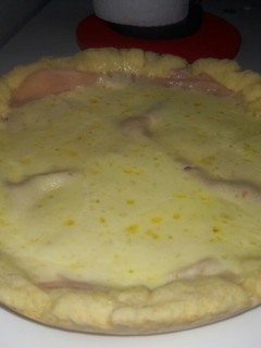 Una foto de Tarta de jamón y queso (en sartén essen)