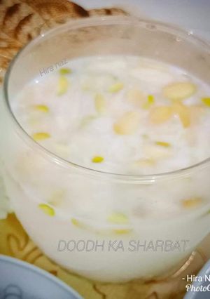 A picture of Doodh ka sharbat.
