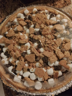 A picture of Smores pie.