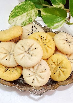 عکسی از دستور شیرینی عید با سه قلم مواد. بدون فر و همزن