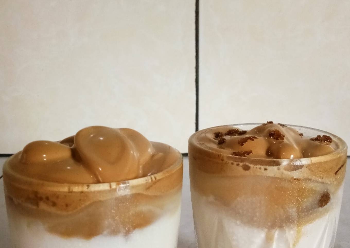 Dalgona coffee gula merah