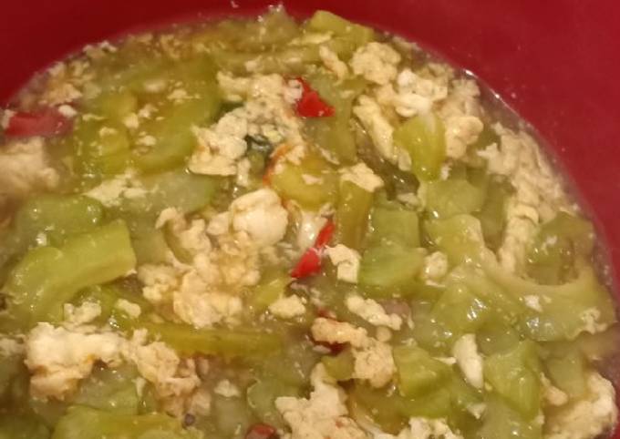 Resep 17. Tumis Pare Telur Vegetarian, Menggugah Selera