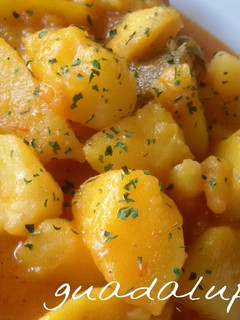 Una foto de Patatas "aborregás" en GME Y GMF y tradicional