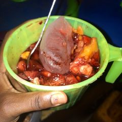 A picture of Fruit 🍉 salad 🥗.