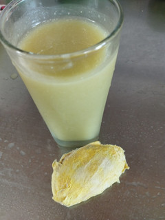 Una foto de Jugo de mango cocido