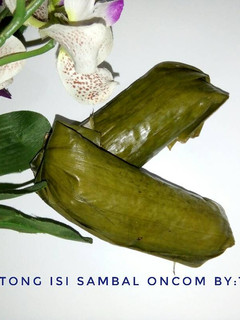 Foto resep Lontong isi sambal oncom / buras