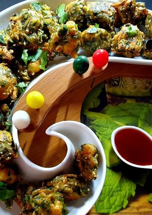 A picture of Palak Chicken Pakoda.
