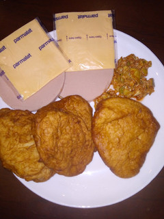 A picture of Amagwinya(Fat cakes).