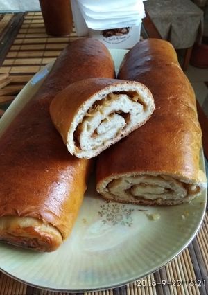 Фото Рулет с яблоками и корицей.