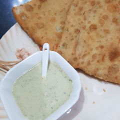A picture of Arabi Paratha.
