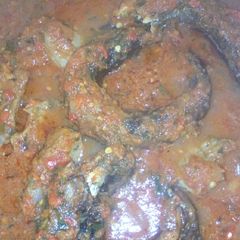 A picture of Kpanla fish stew.