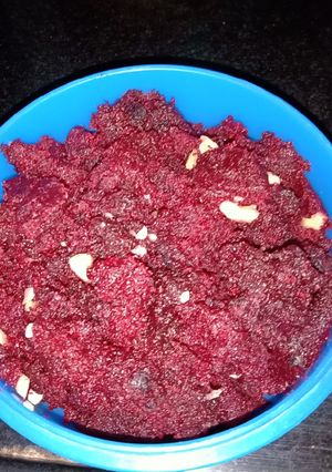 A picture of Beetroot Banana halwa.