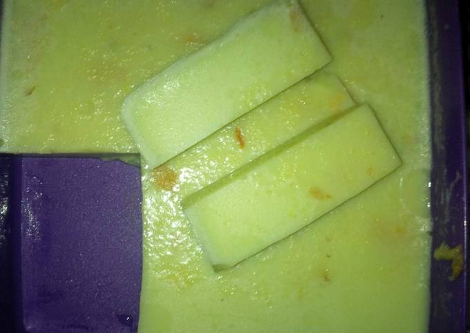 Puding rasa melon