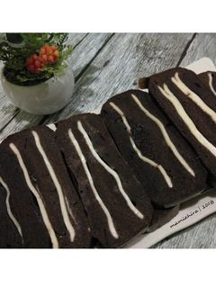 Foto resep Brownies kukus lapis keju DEBM