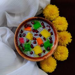 A picture of Vegan chia pudding.