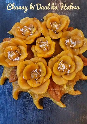 A picture of Chanay ki daal ka halwa.