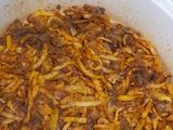 بیژ بیژ اختراعی مامانم :) با گوشت چرخی و سیب زمینی و قارچ دل بخواهی