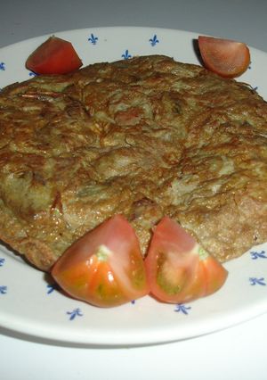 Foto principal de Tortilla de alcachofas y jamón cocido