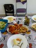 Menestra y variado de pescado y ensalada